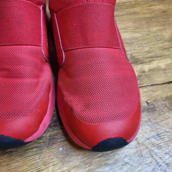 Champion D1 Lite red slip on sneaker sz 2 - Picture 11 of 12